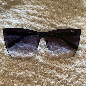 QUAY Come Thru Fade Sunglasses